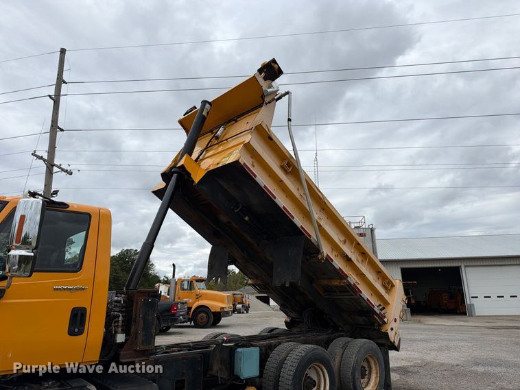 image for item FT6486 2011 International 7500 dump truck