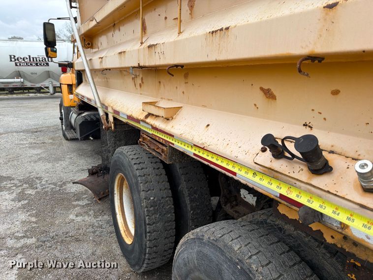 image for item FT6486 2011 International 7500 dump truck