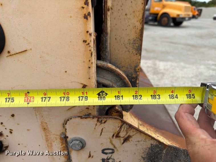 image for item FT6486 2011 International 7500 dump truck