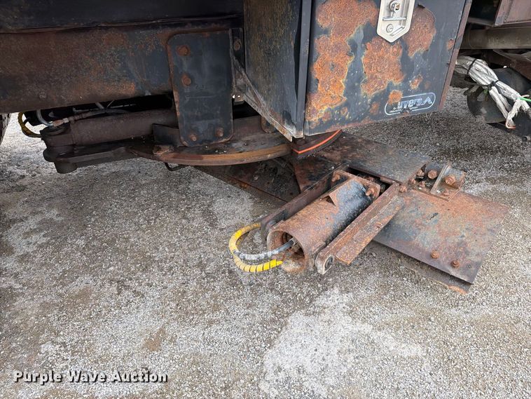 image for item FT6486 2011 International 7500 dump truck