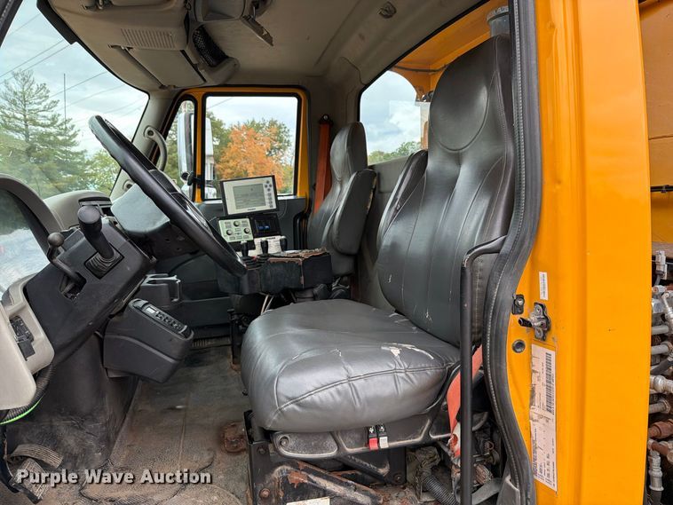 image for item FT6486 2011 International 7500 dump truck