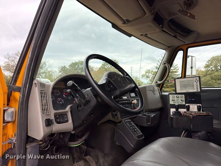 image for item FT6486 2011 International 7500 dump truck