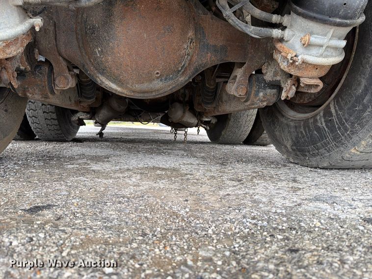 image for item FT6486 2011 International 7500 dump truck