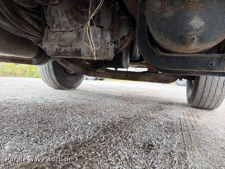 image for item FT6486 2011 International 7500 dump truck