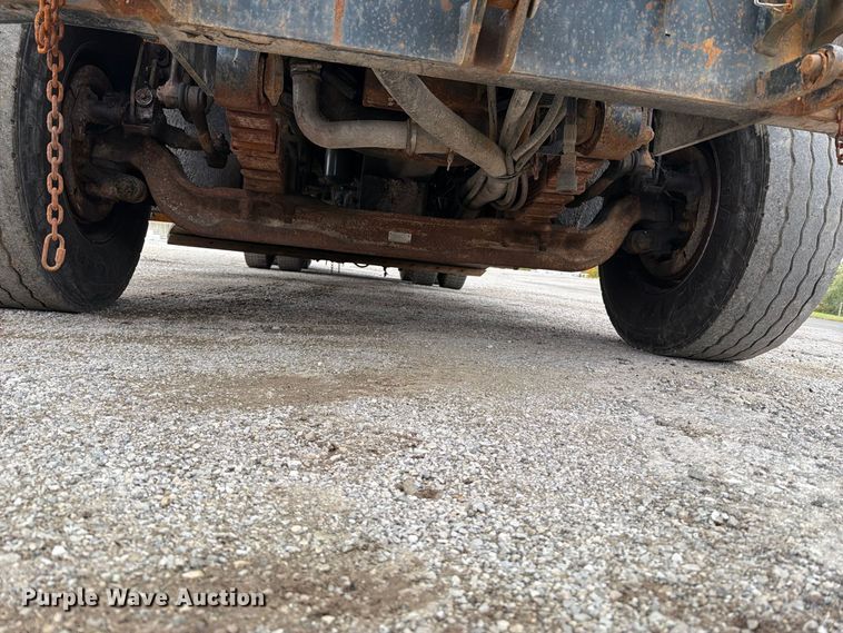 image for item FT6486 2011 International 7500 dump truck