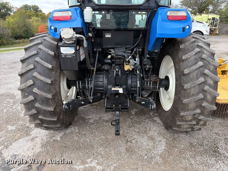 image for item FT6488 2016 New Holland TS6.110 tractor