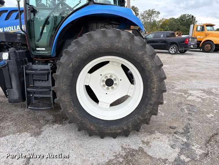 image for item FT6488 2016 New Holland TS6.110 tractor