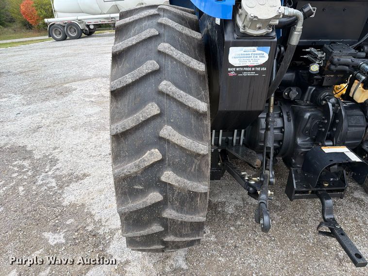 image for item FT6488 2016 New Holland TS6.110 tractor