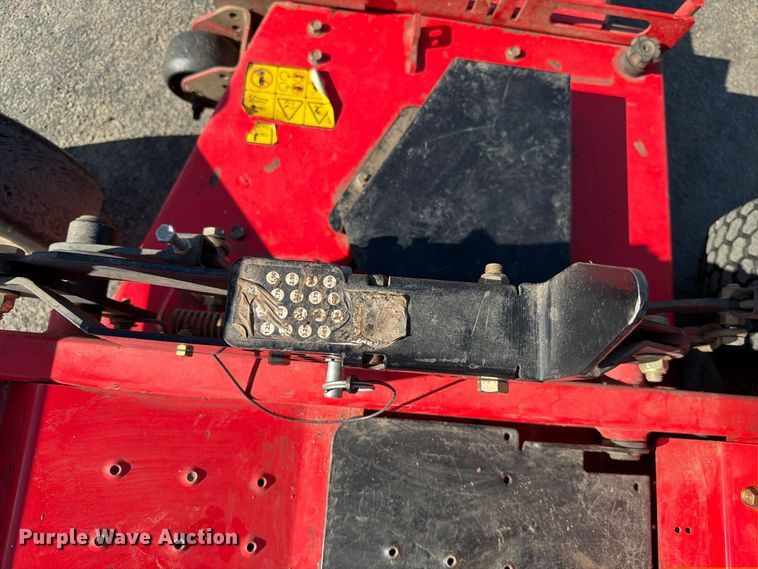 image for item FT6859 Gravely Pro-Turn 60 Commercial ZTR lawn mower