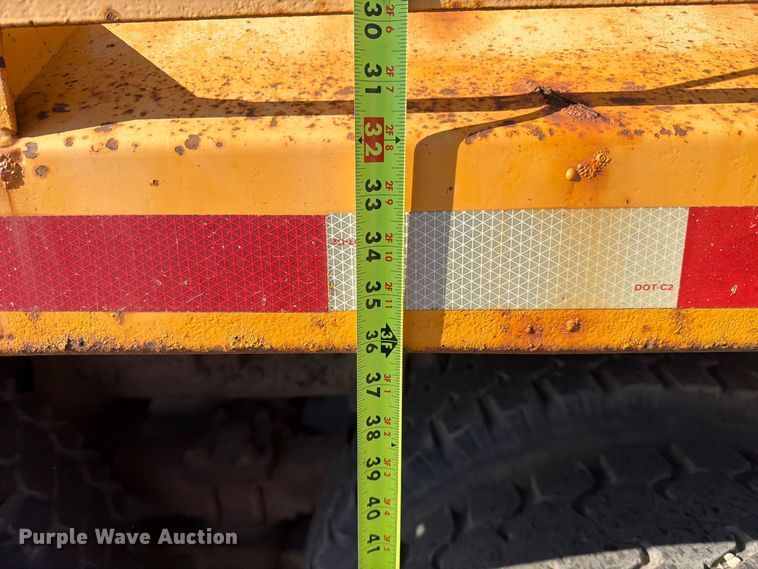 image for item FT6860 1998 International 2554 dump truck