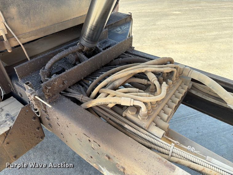image for item FT6860 1998 International 2554 dump truck