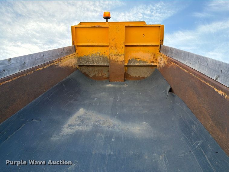 image for item FT6860 1998 International 2554 dump truck
