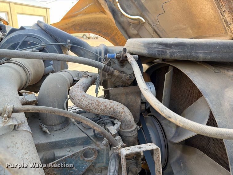 image for item FT6860 1998 International 2554 dump truck