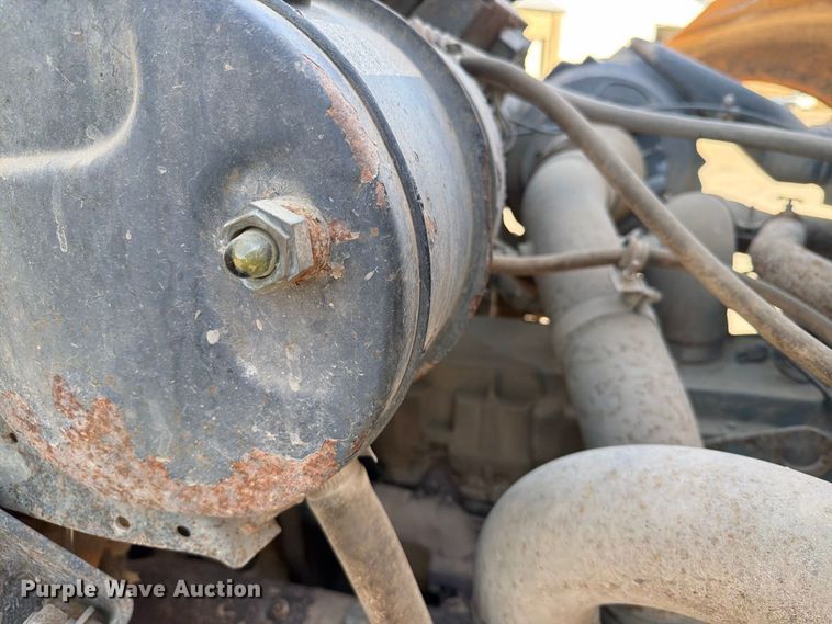 image for item FT6860 1998 International 2554 dump truck