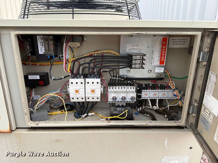 image for item FT6949 (2) McQuay AGZ020ASS12-ER11 AC units