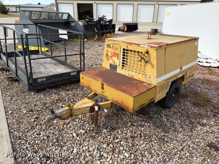 image for item FT6950 1990 LeRoi 125 air compressor
