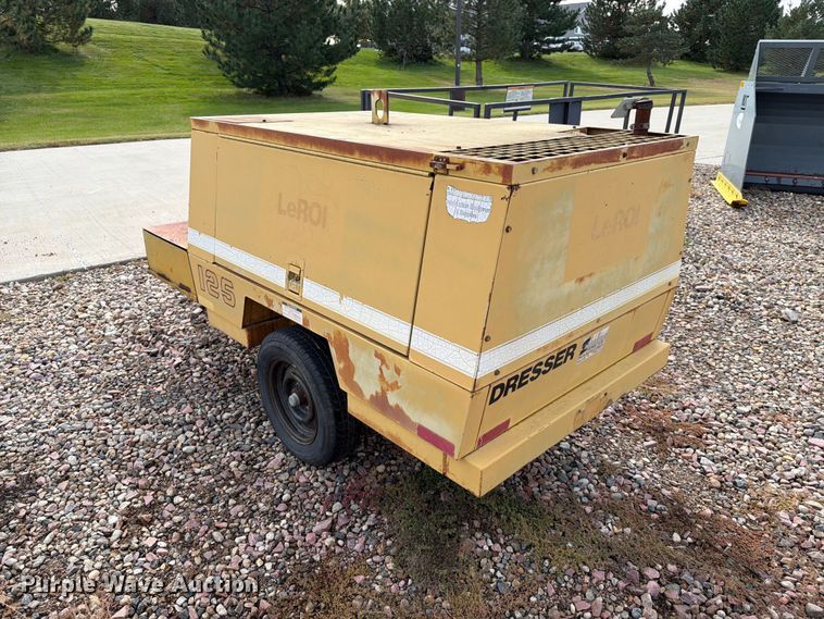 image for item FT6950 1990 LeRoi 125 air compressor