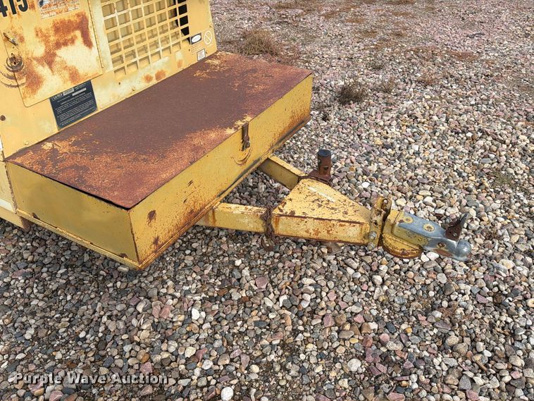 image for item FT6950 1990 LeRoi 125 air compressor