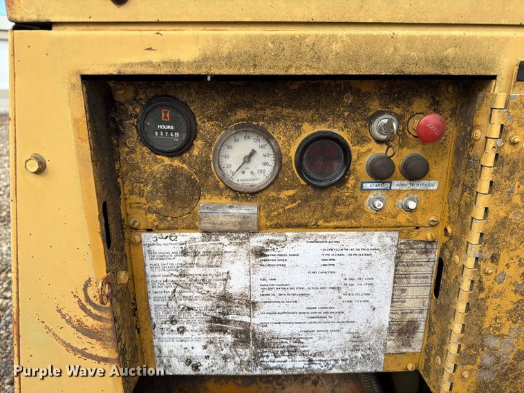 image for item FT6950 1990 LeRoi 125 air compressor