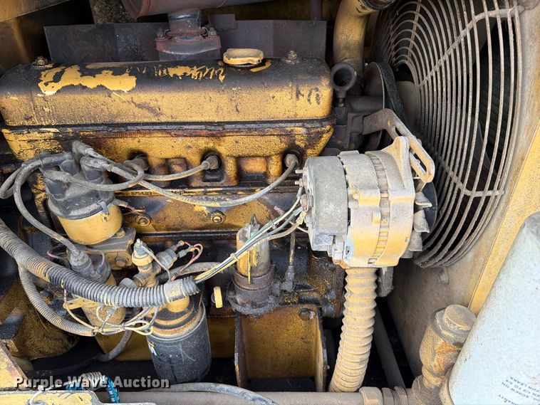image for item FT6950 1990 LeRoi 125 air compressor