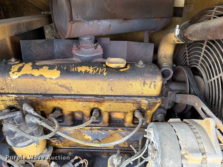 image for item FT6950 1990 LeRoi 125 air compressor