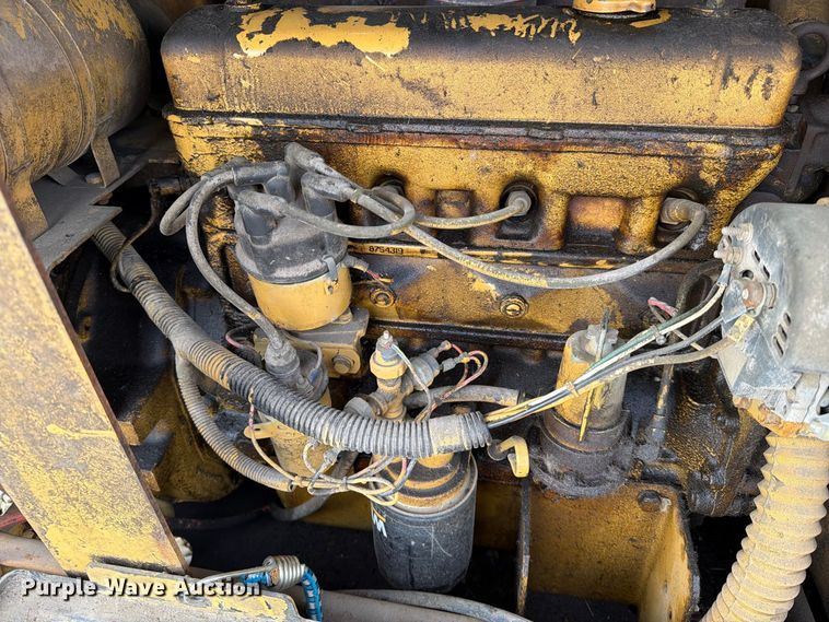 image for item FT6950 1990 LeRoi 125 air compressor