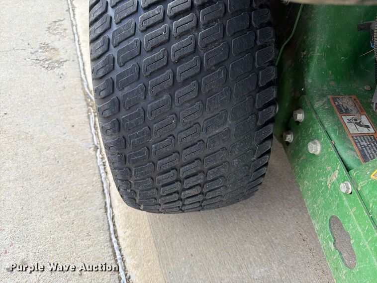 image for item FT6951 2018 John Deere Z920M ZTR lawn mower