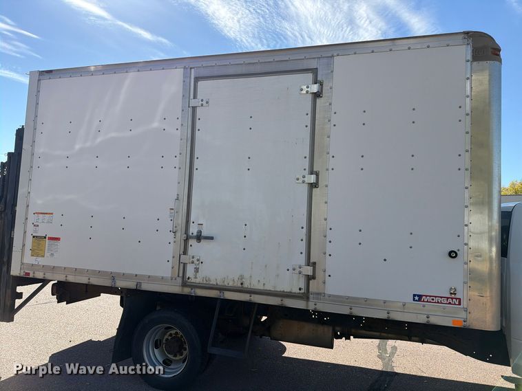 image for item FT6958 2014 RAM 5500 box truck