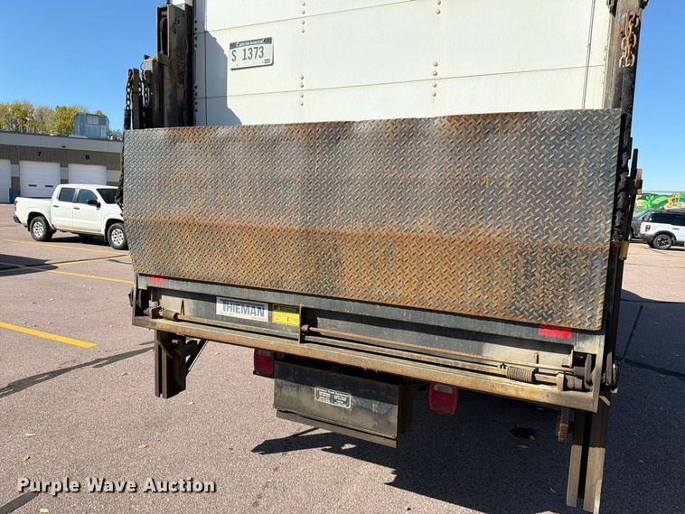image for item FT6958 2014 RAM 5500 box truck
