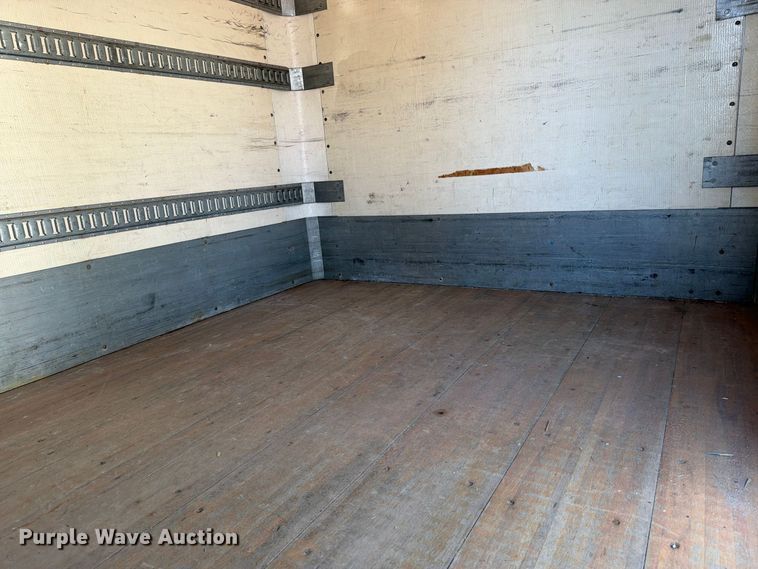 image for item FT6958 2014 RAM 5500 box truck