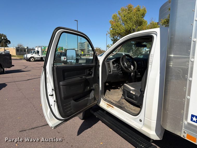 image for item FT6958 2014 RAM 5500 box truck