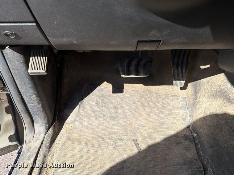 image for item FT6958 2014 RAM 5500 box truck