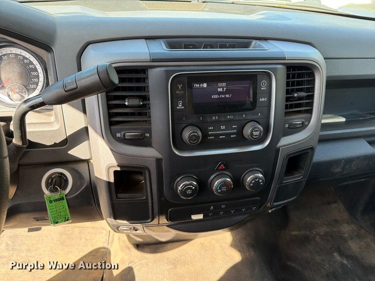 image for item FT6958 2014 RAM 5500 box truck