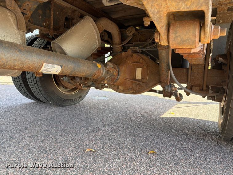 image for item FT6958 2014 RAM 5500 box truck