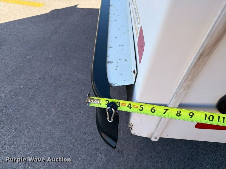image for item FT6988 2015 Ford E450 shuttle bus