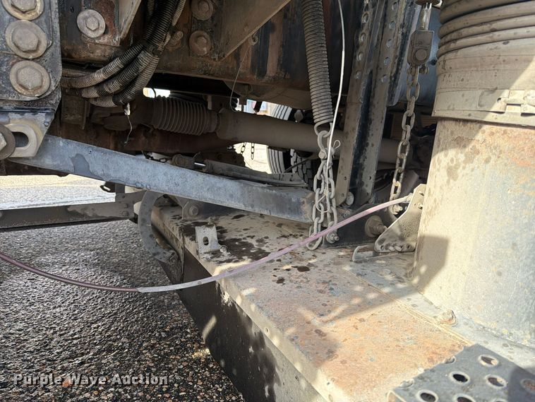 image for item FT7559 2014 International DuraStar 4300 street sweeper truck