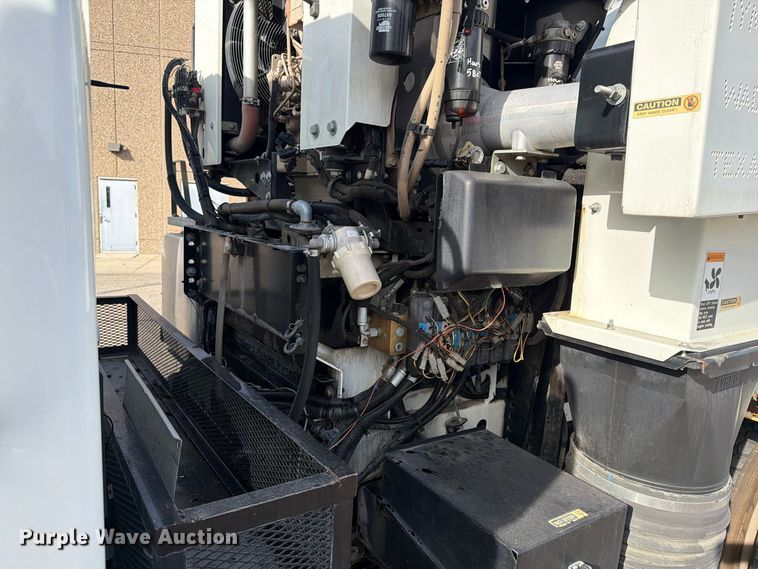image for item FT7559 2014 International DuraStar 4300 street sweeper truck