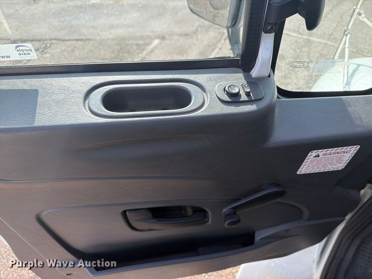 image for item FT7559 2014 International DuraStar 4300 street sweeper truck