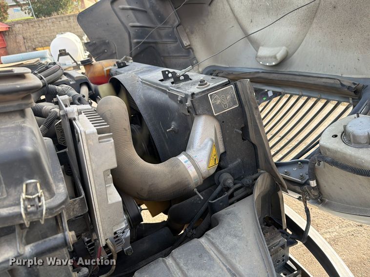 image for item FT7559 2014 International DuraStar 4300 street sweeper truck