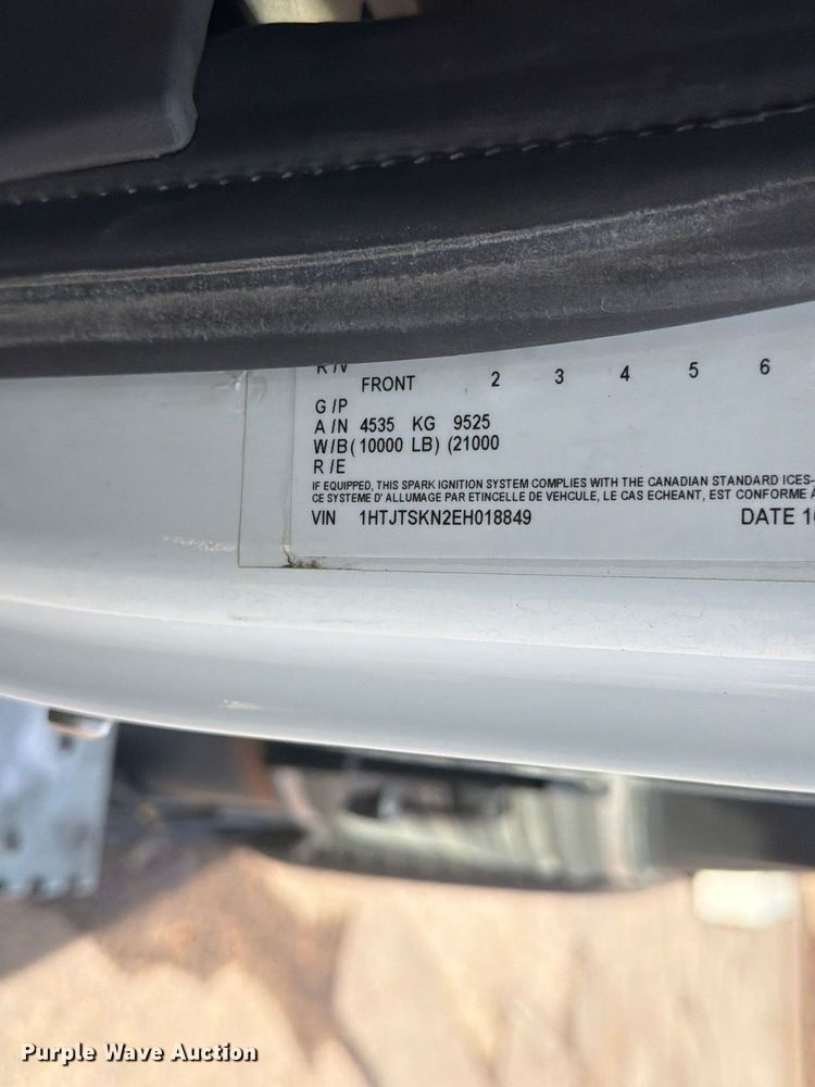 image for item FT7559 2014 International DuraStar 4300 street sweeper truck
