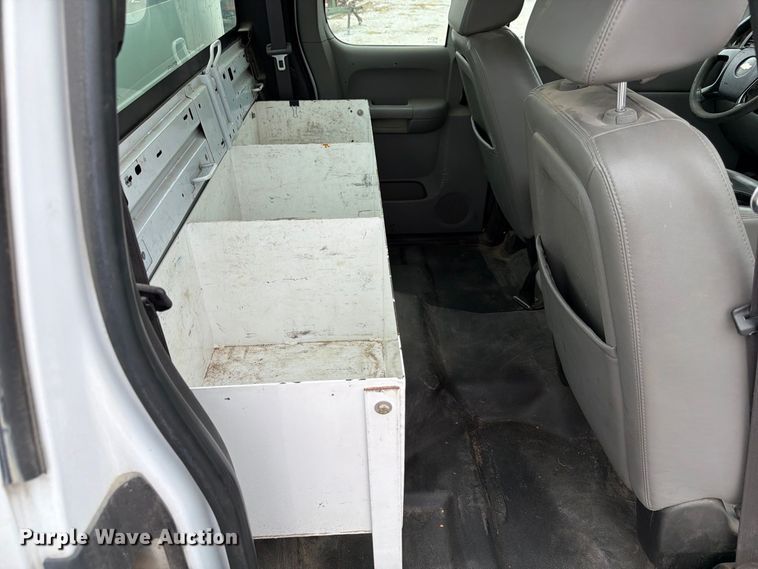 image for item FU0582 2008 Chevrolet Silverado 2500HD Ext. Cab utility bed pickup truck