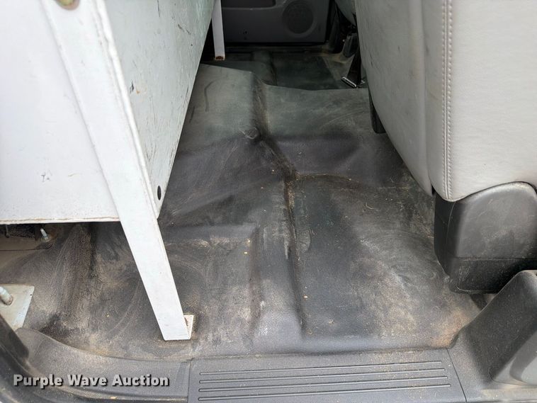 image for item FU0582 2008 Chevrolet Silverado 2500HD Ext. Cab utility bed pickup truck