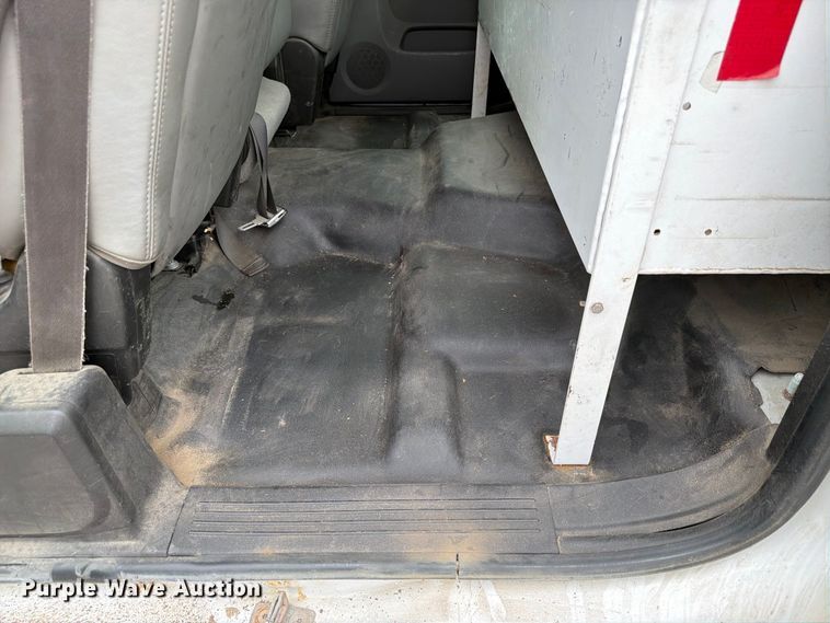 image for item FU0582 2008 Chevrolet Silverado 2500HD Ext. Cab utility bed pickup truck