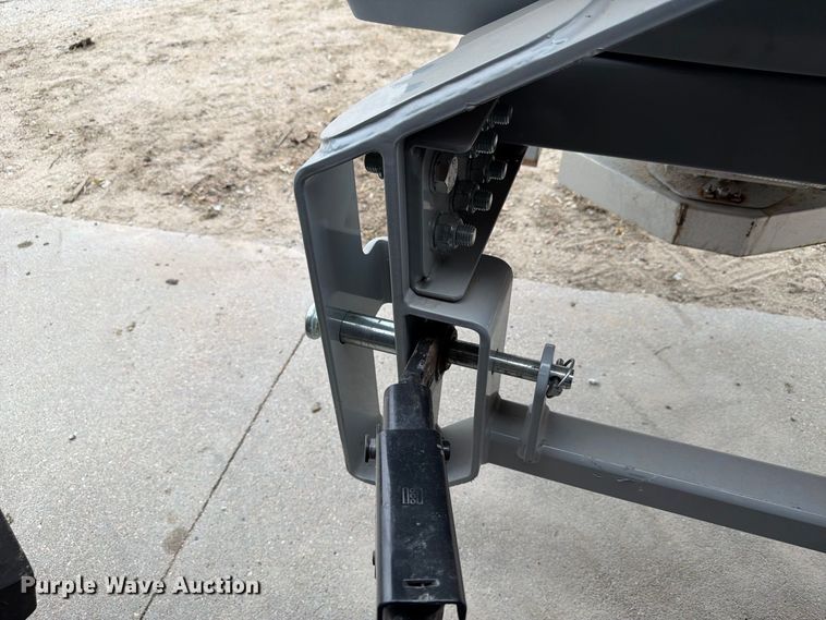 image for item FU0583 2023 Hilltip IceStriker 1100TR spreader