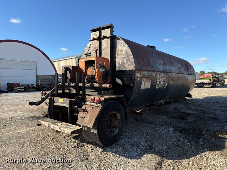image for item FU0594 Rosco Minneapolis R.M.S.T asphalt trailer