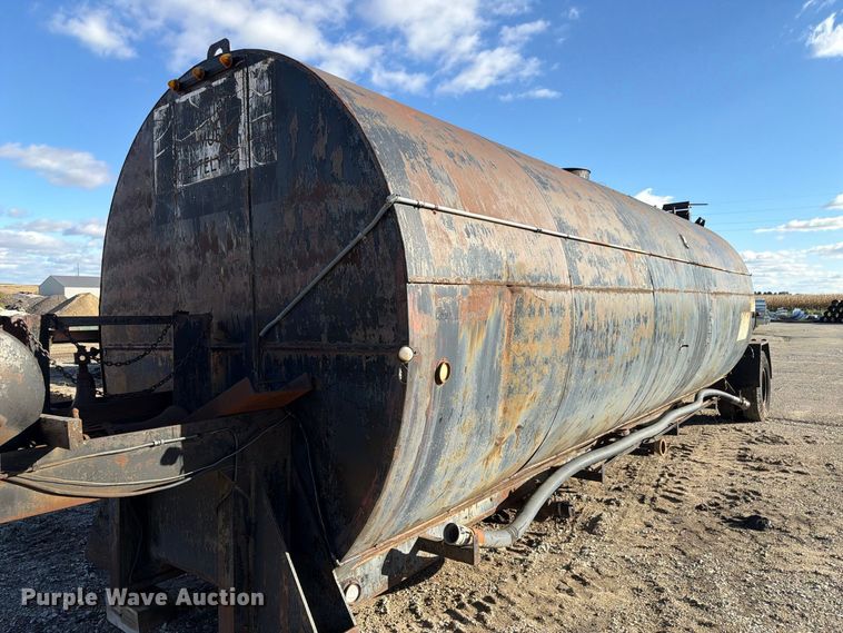 image for item FU0594 Rosco Minneapolis R.M.S.T asphalt trailer