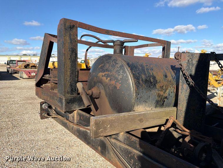 image for item FU0594 Rosco Minneapolis R.M.S.T asphalt trailer
