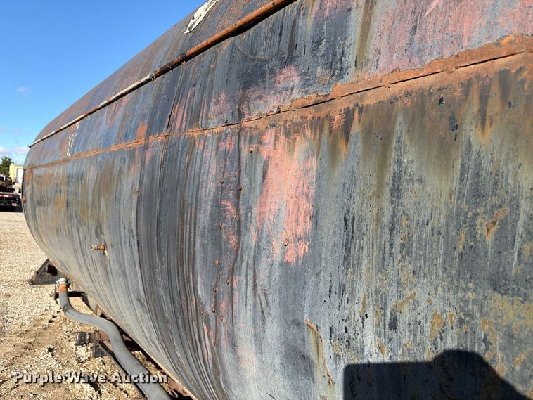 image for item FU0594 Rosco Minneapolis R.M.S.T asphalt trailer
