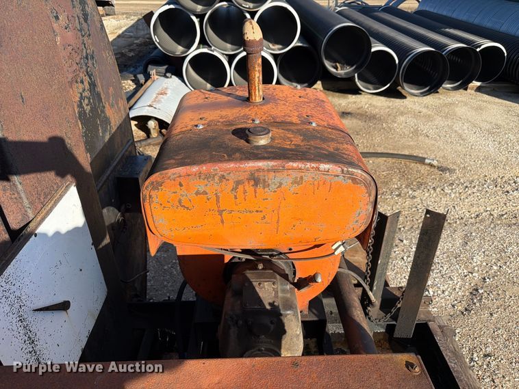 image for item FU0594 Rosco Minneapolis R.M.S.T asphalt trailer