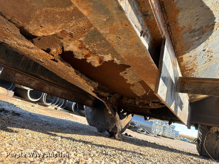 image for item FU0594 Rosco Minneapolis R.M.S.T asphalt trailer